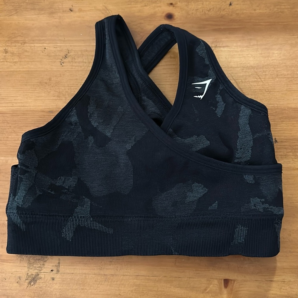 Gym shark sports bra